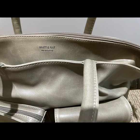 Matt & Nat diaper bag - Picture 4 of 9